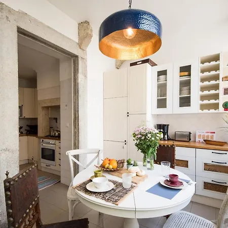 Flh Campo De Ourique Charming Place